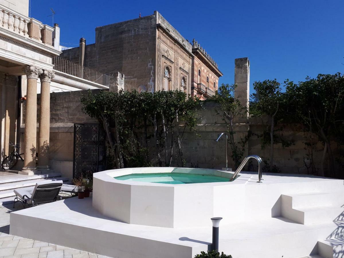 Dimora Charleston Lecce Parcheggio Privato In Loco Gratis Bed & Breakfast エクステリア 写真